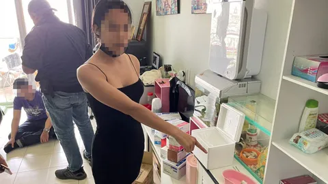 ปคบ.จับหมอเถื่อนวัย 27 ลักลอบฉีดโบท็อกซ์ ที่ไม่ได้ขึ้นตำรับยาบนคอนโด