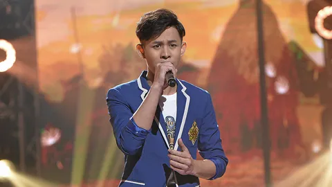 หมอลำอุดรฯ ทำ “จ๊ะ-แซ็ค-ลำไย-เต๊ะ” สั่น รุมแย่งตัวเข้าทีมฟาดศึก “ลูกทุ่งไอดอล”