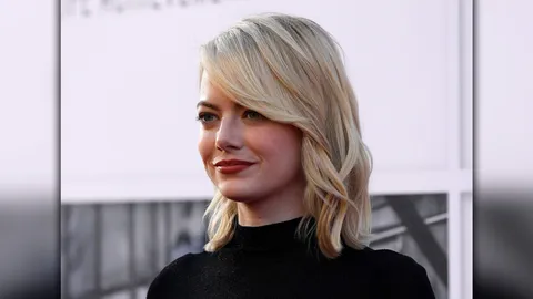 "เอ็มมา สโตน" คลอดลูกแล้ว แต่ยังไม่ยอมเปิดเผยว่าได้ลูกสาวหรือลูกชาย