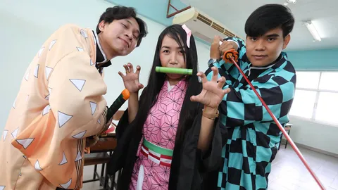 จากชมพูทวีป ถึงดงผู้ดีอังกฤษ เปิดใจอาจารย์ แต่งคอสเพลย์ รับสมัครนักเรียนใหม่