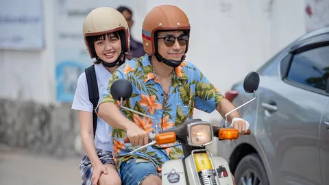 “พลอย” เขิน เดินหน้าแอ๊ว “โต้ง ทูพี” นั่งซ้อนมอเตอร์ไซค์หวานใน “โกง พลิก เกม”