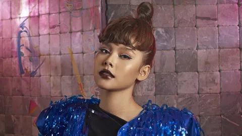 "ไข่มุก รุ่งรัตน์" เปิดโลกเปลี่ยนลุค "ลูกทุ่งสายฝอ" ยอมรับมีแฟนแต่ไม่เปิดตัว