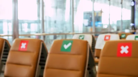 ประเมินคลัสเตอร์ทองหล่อ ทำคนงดเดินทางเที่ยวสงกรานต์ ห้องพักถูกแคนเซิลเพียบ