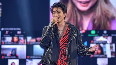 "กลัฟ" ระเบิดความฟิน "GULF The Next Stage" "แต้ว-ณิชา-โบว์" เซอร์ไพรส์แฟนๆ