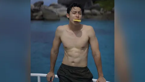 ขายของเก่ง หมาก โชว์หุ่นล่ำไม่หยุด จน คิมเบอร์ลี่ ต้องรีบทักห้าม 