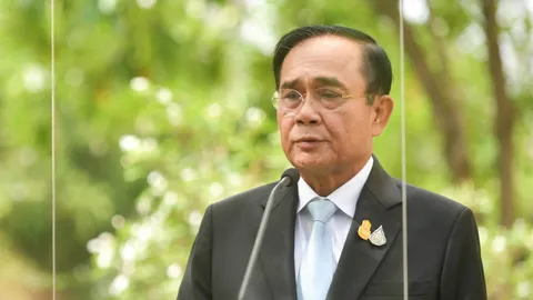 “บิ๊กตู่” เสียใจเหตุไฟไหม้รถทัวร์ขอนแก่นดับ 5 ศพ สั่งช่วยเหลือเต็มที่