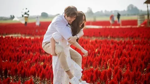 เอ็นดูกับ “ไผ่-พาทิศ” ในการให้กำลังใจแฟนสาว น้ำตาล-พิจักขณา ที่กักตัวอยู่