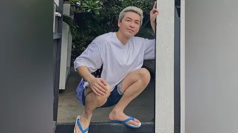“ปู แบล็คเฮด” กับแฟชั่นสุดแนวใส่แตะหูหนีบคู่ใจในตำนานโพสต์ลงไอจี