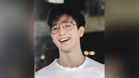 พลายกฤษกร