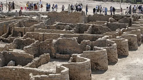 ค้นพบซากนครทองคำที่สาบสูญอายุ 3,000 ปี ในอียิปต์