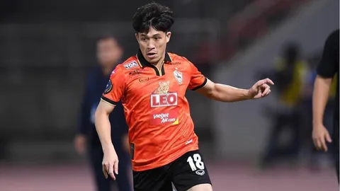 "พีที ประจวบฯ" ปิดดีลคว้า "ถิรายุ" จากเชียงรายด้วยสัญญายืมตัว