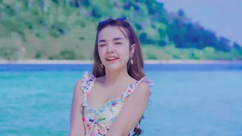 เจนนี่ ได้หมดถ้าสดชื่น แจกความสดใสใส่ชุดว่ายน้ำ ทำหนุ่มๆ เห็นแล้วใจสั่น