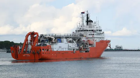 ไม่หมดหวัง ทัพเรืออินโดฯ พบวัตถุปริศนาใต้น้ำ ตีกรอบค้นหาเรือดำน้ำที่หายไป