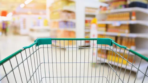 ห้างสรรพสินค้าในเขตพื้นที่สีแดง ปิด 2 ทุ่ม ร้านสะดวกซื้อปิด 4 ทุ่ม