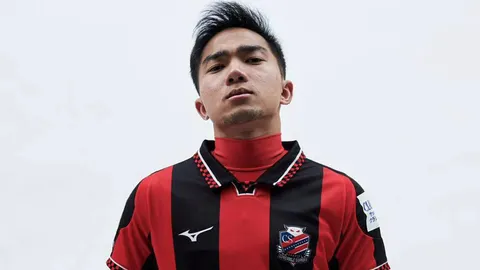 โชว์ฟอร์มดีอยู่ที่ญี่ปุ่น ทั้ง เจ-อุ้ม พาทีมชนะคู่แข่งเก็บ 3 แต้ม สบายๆ