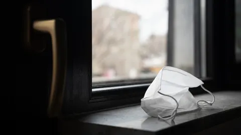 สมุทรปราการ สั่งปิดสถานที่ชั่วคราว งดออกจากบ้าน 3 ทุ่ม-ตี 4