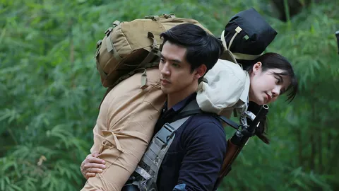 เจ้าเล่ห์ไม่เบา เอสเธอร์ หลอก ฟิล์ม แบกขึ้นบ่า ใน “พายุทราย”