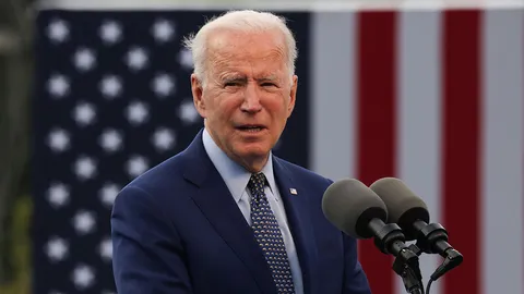 ไบเดนเตรียมประชุมผู้นำเกาหลีใต้ หารือเศรษฐกิจและปัญหาโควิด-19