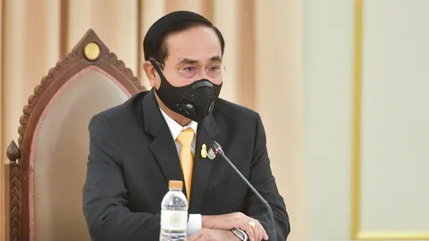 นายกฯ เรียกประชุมด่วน ศบค.ชุดเล็ก เตรียมแผน ความพร้อม รพ.สนามรองรับ