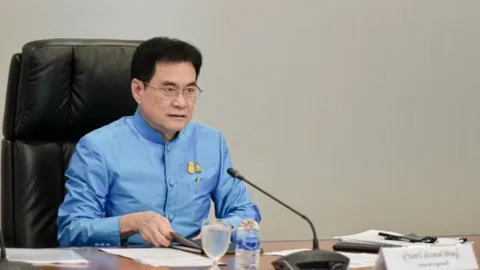 “จุรินทร์” สั่ง 4 ข้อ เร่งแก้ปัญหาส่งออกผลไม้ ผ่านชายแดนเวียดนามไปจีน