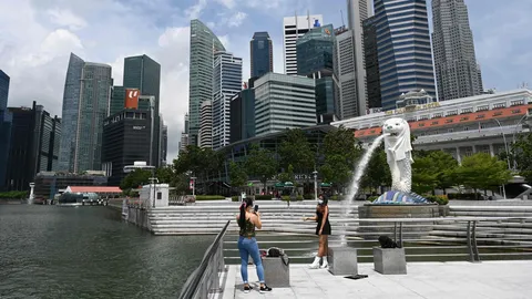 สัญญาณเศรษฐกิจสิงคโปร์ปรับตัวดีขึ้น ค้าปลีกฟื้น