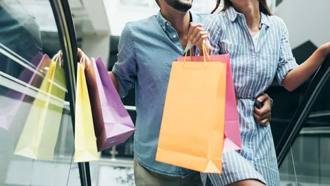 "ยิ่งใช้ ยิ่งได้" โครงการใหม่จากรัฐบาล แจก E-Voucher คนละ 7,000 บาท