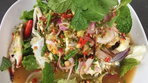 ตะลอนกิน พาไปชิมซีฟู้ดราคาประหยัด กับร้านริมเขื่อน ย่านปากน้ำ สมุทรปราการ