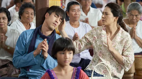 มนต์รักหนองผักกะแยง EP.1 บักเขียว หลับร่วมงานบุญ ท่ามกลางบรรยากาศครึกครื้น