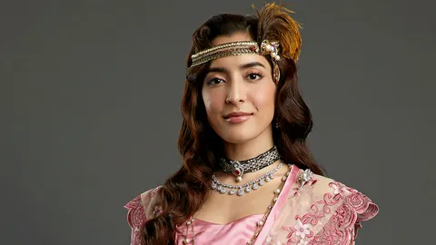 “พิงกี้ สาวิกา” ยิ้มรับกระแส “ผีมาลัย” ฟีเวอร์ เปิดหัวใจหมดเปลือก