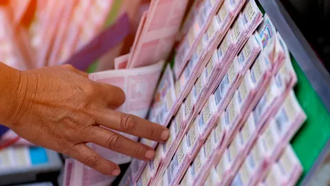 รวมเลขเด็ด 16/5/64 งวดล่าสุด หวยออกบ่ายนี้ ลุ้นเป็นเศรษฐีใหม่