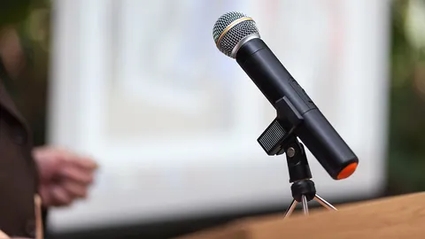 คนเล่าข่าว