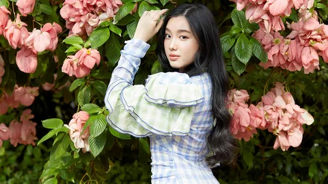 “อ๊ะอาย กรณิศ” เล่าประสบการณ์ “โฟร์อีฟ” ถ่ายแบบครั้งแรก ตื่นเต้นและท้าทาย