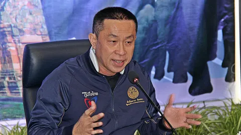 “ศักดิ์สยาม” เร่งรัดร่าง พ.ร.บ.ขนส่งทางราง คาดชง ครม.อนุมัติ มิ.ย.นี้