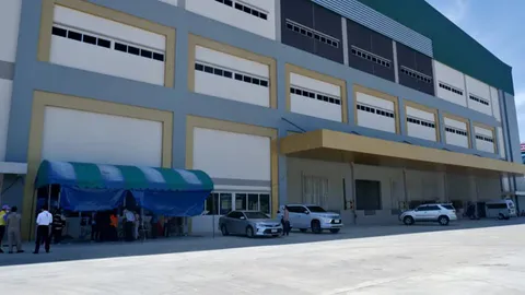 สสจ.เพชรบุรี รายงานคลัสเตอร์โรงงานแคลคอมพ์เขาย้อย ติดโควิดรวม 1,690 ราย 