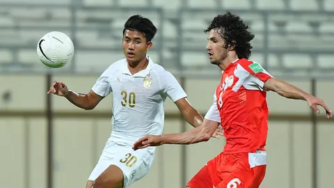 ยิงกันสนุก ทีมชาติไทย 10 คน โดน ทาจิกิสถาน ไล่เจ๊า 2-2 เกมอุ่นเครื่อง