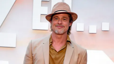 ศาลตัดสินให้ "แบรด พิตต์" มีสิทธิ์ดูแลลูกทั้ง 5 คน