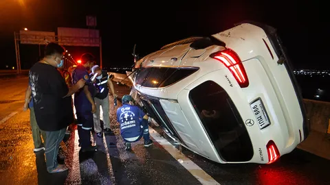 เบนซ์คว่ำ