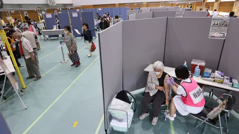 ญี่ปุ่นเร่งเต็มสูบ ตั้งเป้าฉีดวัคซีนผู้สูงอายุ 36 ล้านคนในเดือนก.ค.