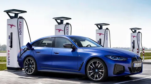 เมื่อโลกใบนี้ไม่ได้มีแค่เทสลา พระเอกมาแล้ว! BMW i4 M ELECTRIC