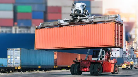 บริษัทขนส่งนัดเปิดตู้สินค้าหลังถูกอ้างมีปัญหาล่าช้าที่ออสเตรเลีย