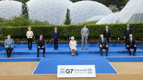 ควีน-พระบรมวงศานุวงศ์อังกฤษ ทรงต้อนรับผู้นำ G7 มาประชุมสุดยอด