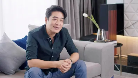 หล่อใจบุญ "ก้อง สหรัถ" ส่งน้ำใจสู่หมอ-คนลำบากสู้โควิด-19 สุดอินเทรนด์ขยันเล่นโซเชียล