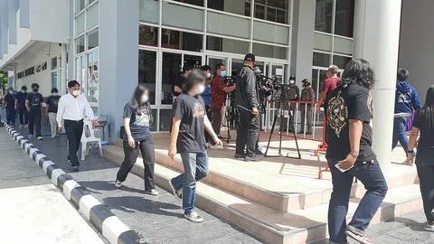 "7 รุ่นพี่ชาย" อุเทน ตร.แจ้งข้อหาหนัก หญิงอีก 5 คน โดนเบากว่า