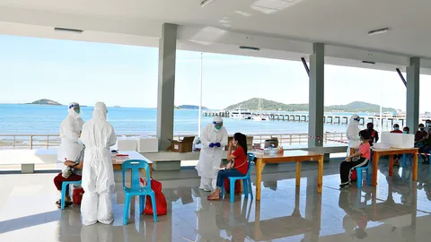 คลัสเตอร์โควิดที่ตลาดเช้าสัตหีบพบเชื้อ 115 ราย สสอ.เร่งตรวจเชิงรุกต่อ