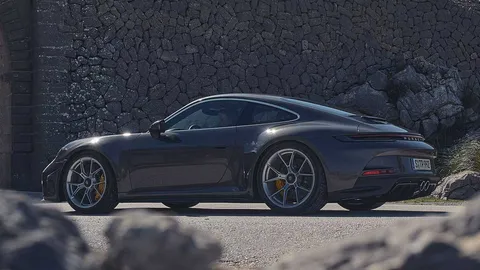 กบนักแข่ง! PORSCHE 911 GT3 TOURING PACKAGE