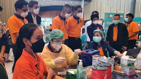 ปทุมธานี เดินหน้าฉีด "ซิโนฟาร์ม" วันแรก มุ่งสร้างภูมิคุ้มกันโควิด-19 