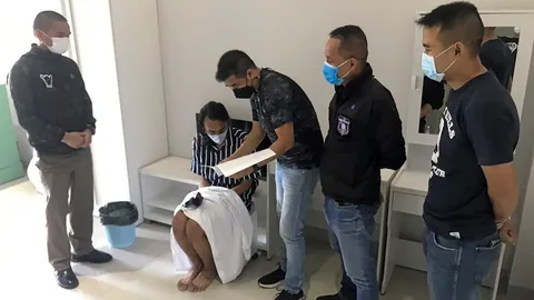 หลอกขายซิโนฟาร์ม จับหนุ่มอ้างเป็นหมอ ชาวบ้านโดนไป 360,000 บาท