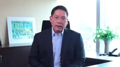 จับตา "อุตตม" ผุด "ThailandFuture" หยั่งกระแส ก่อนเปิดตัวพรรคการเมือง