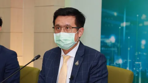 เตรียมดำเนินคดี “อ.ลอย” เผยข่าวปลอมรัฐบาลเก็บภาษีวัคซีนโมเดอร์นา 100%