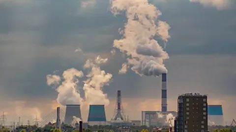 ร่วมกำลาภพาวเวอร์ เปลี่ยนขยะเป็นพลังงานไฟฟ้า